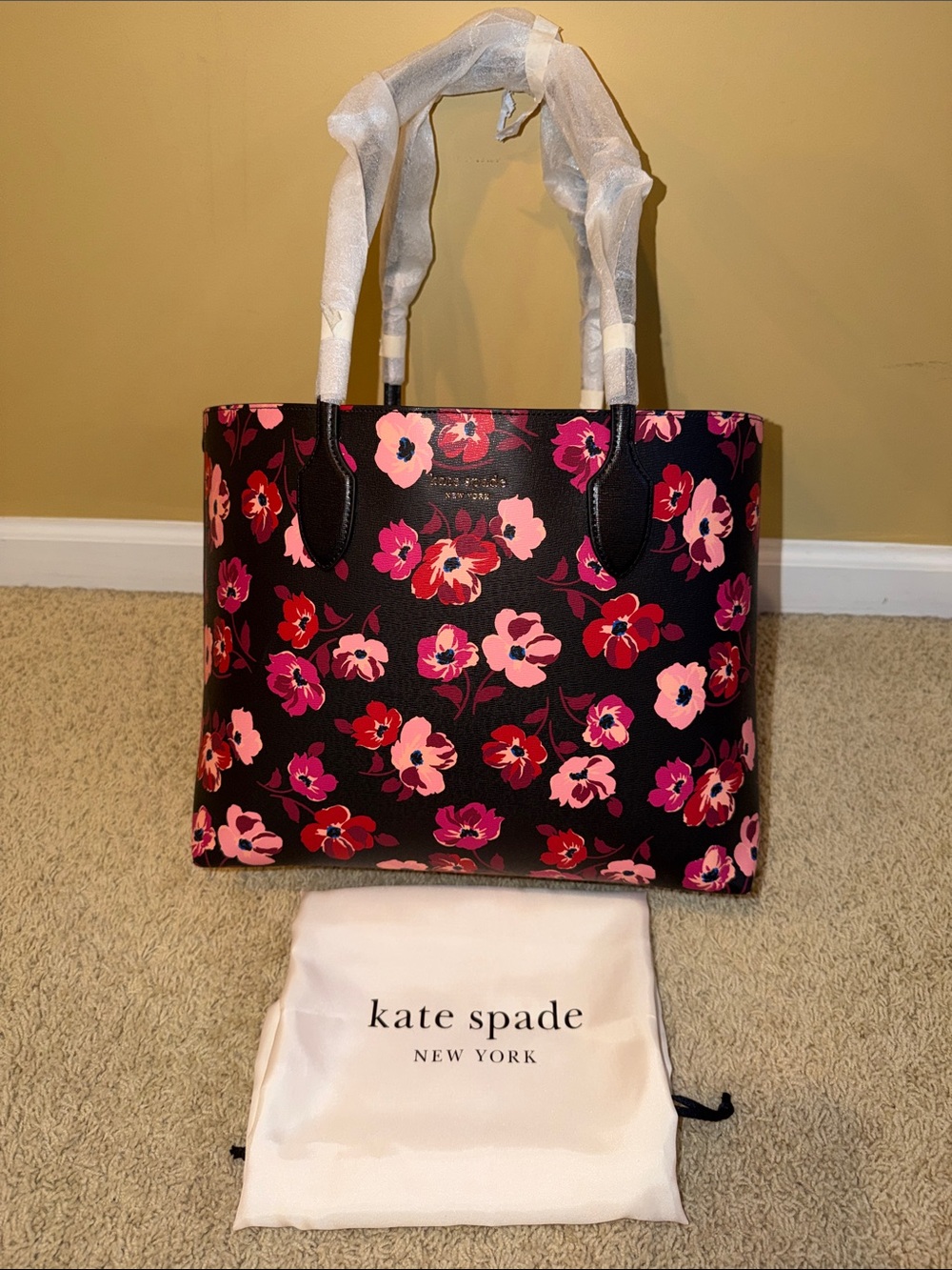 kate spade Black Floral Tote Bag - Pink & Red Flowers - Picture 14 of 14